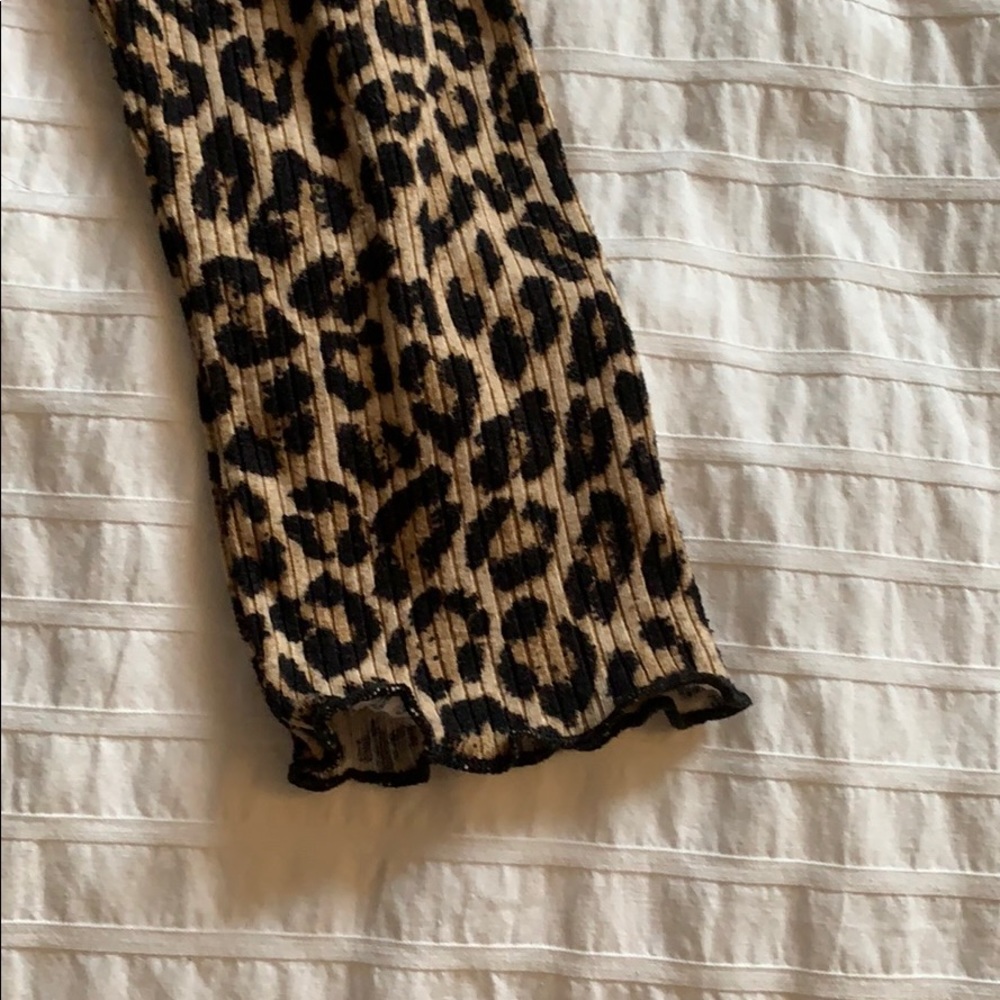 Cheetah Ruffle Top - Picture 2 of 2